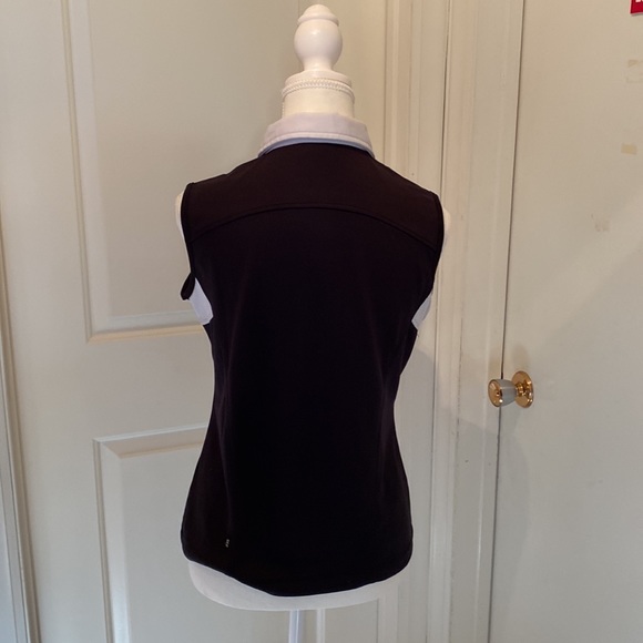 Golf shirt. - Picture 2 of 3